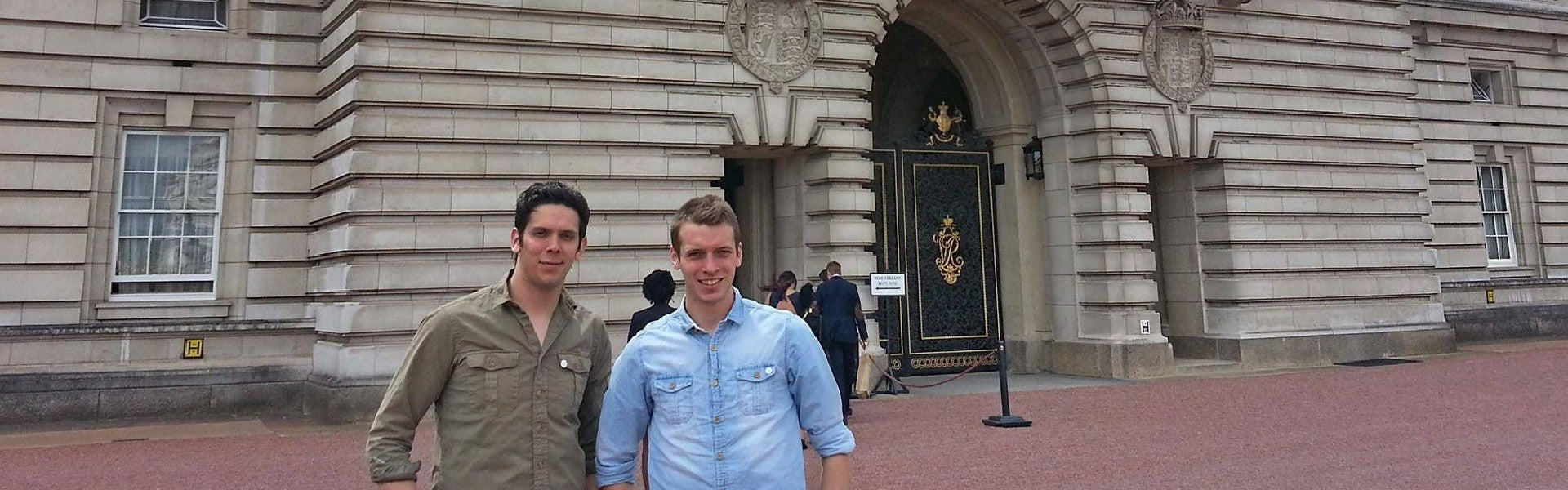 Rocking up to Buckingham Palace in flip flops