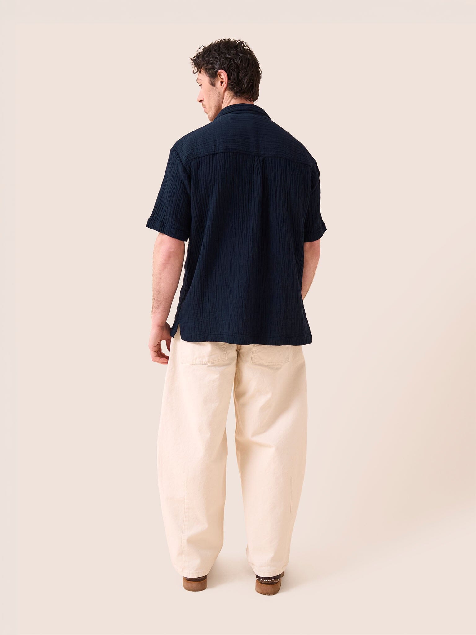 Baxter Cotton Shirt in Navy Shirts- Gandys