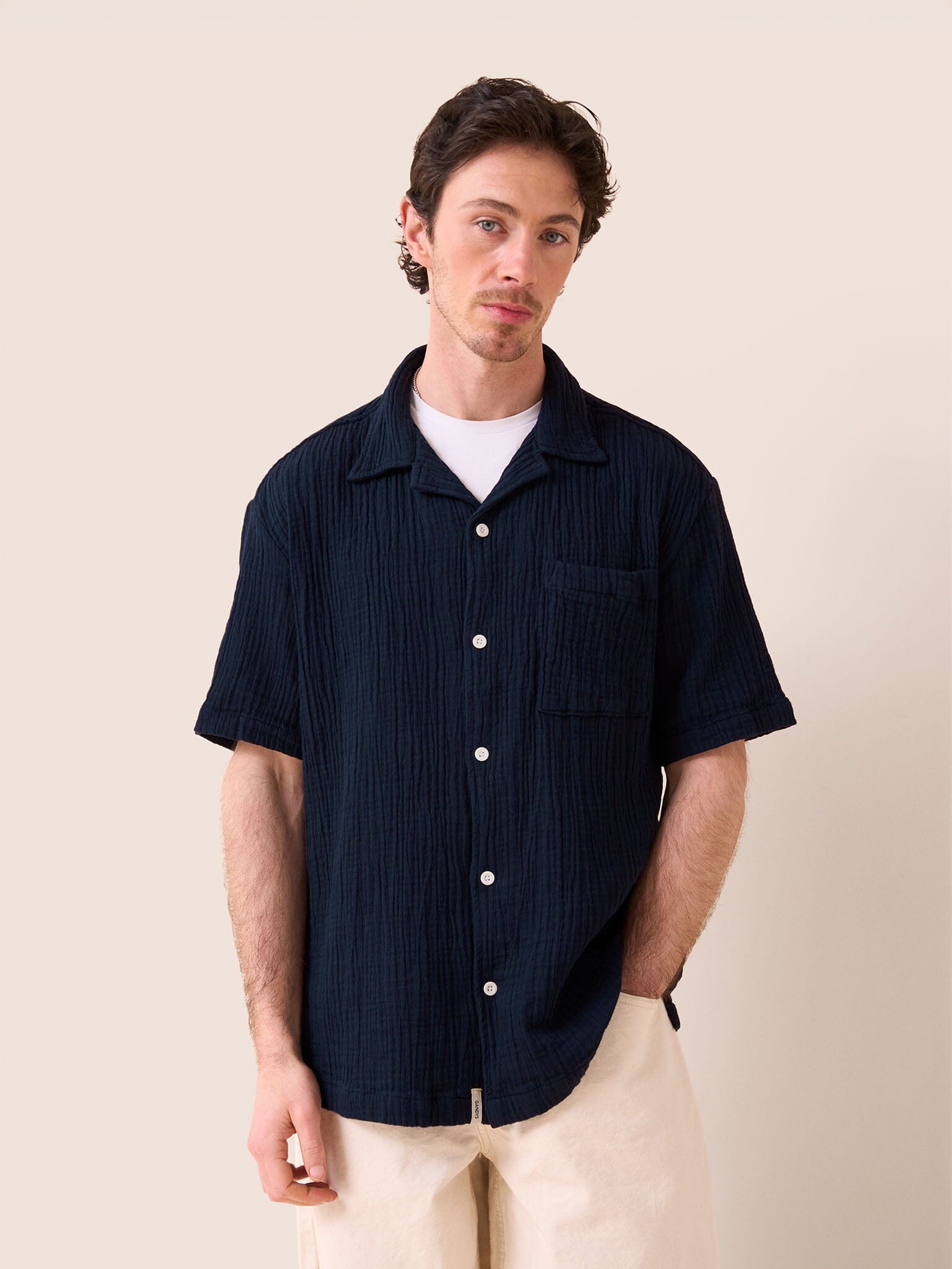 Baxter Cotton Shirt in Navy Shirts- Gandys