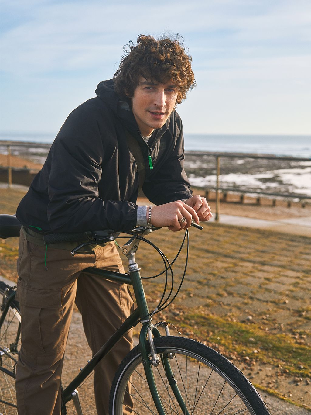 Black Taupo Windbreaker Jacket Outerwear- Gandys