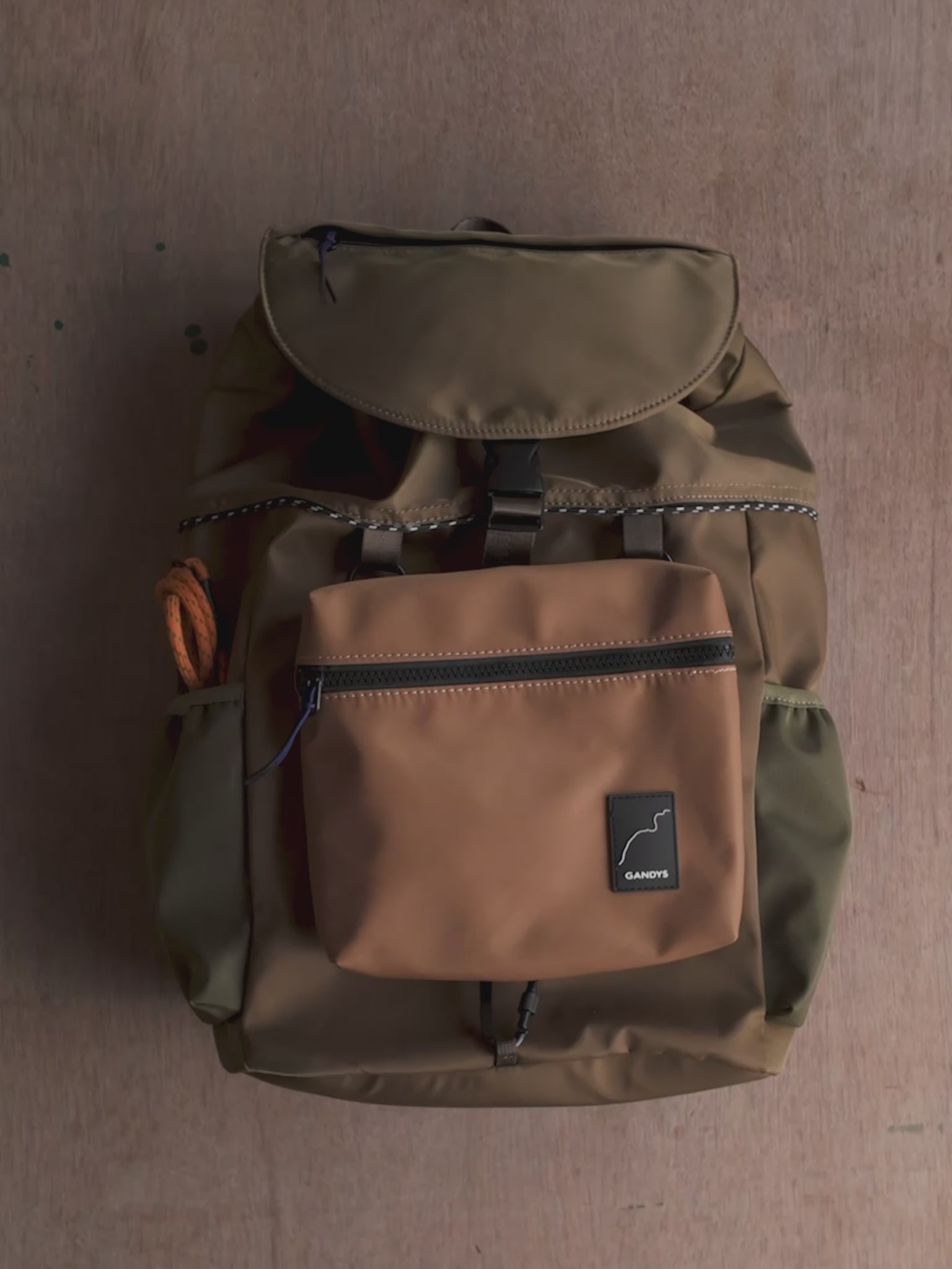 Urban Trek Recycled Modular 3 in 1 Backpack in Khaki