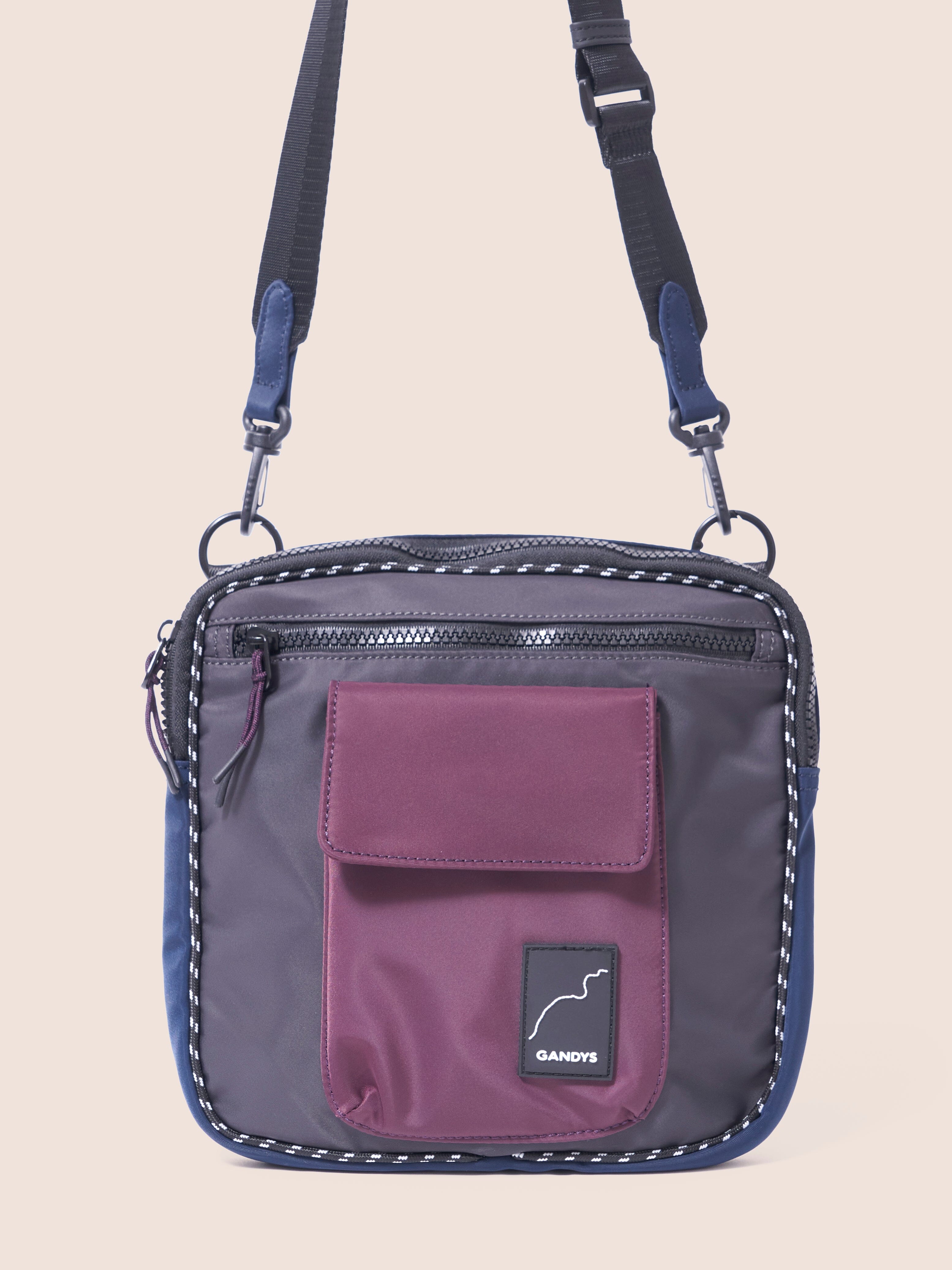 Urban Trek Multiway Pack in Navy Bags- Gandys