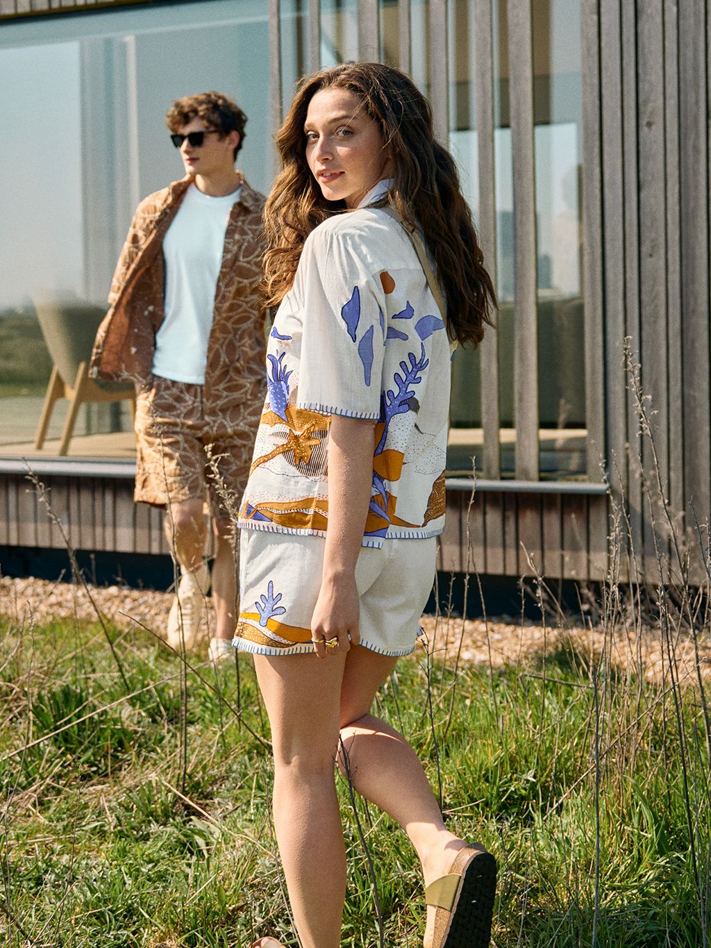 White Benoa Applique Shorts Bottoms- Gandys