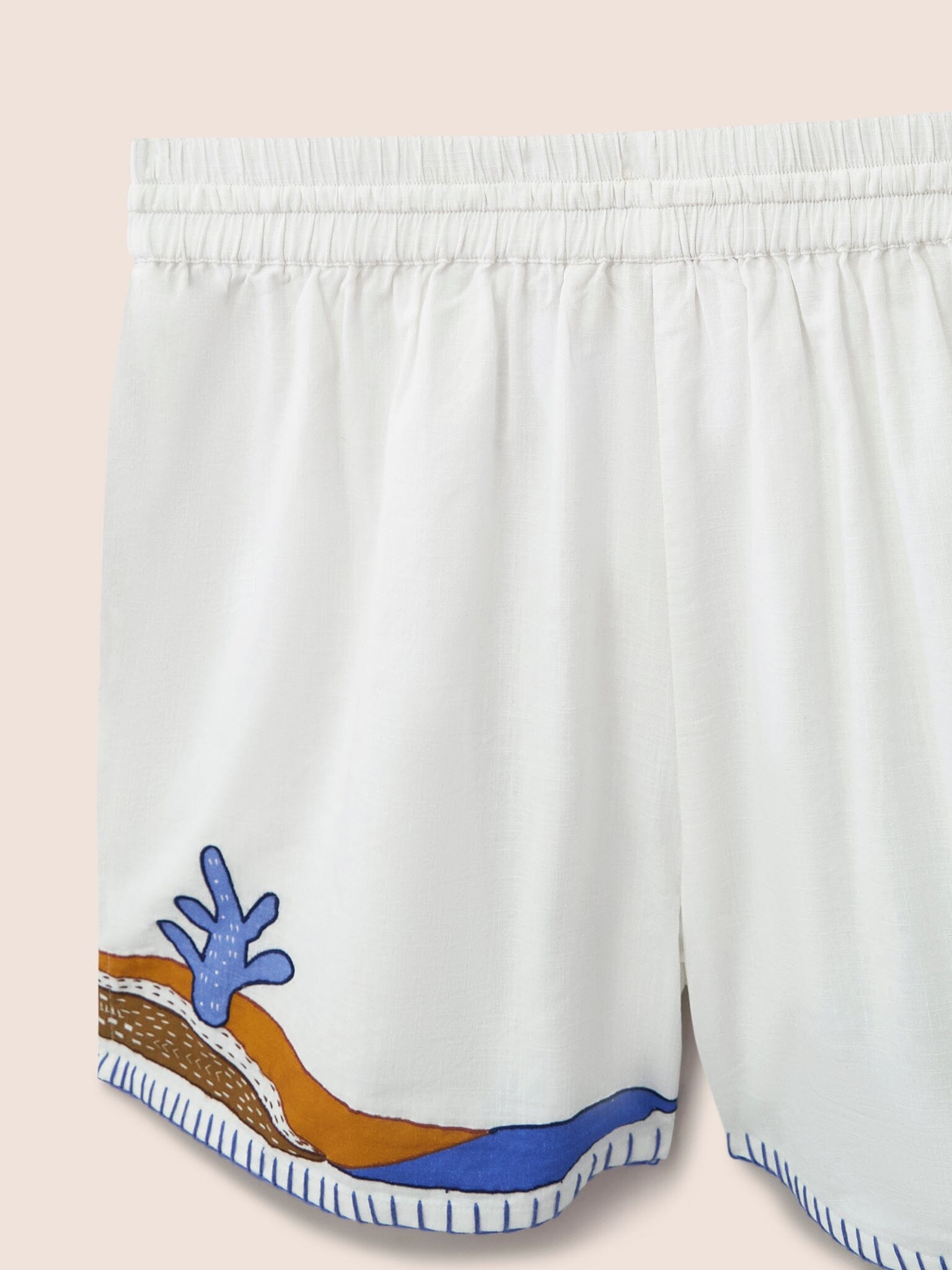 White Benoa Applique Shorts Bottoms- Gandys